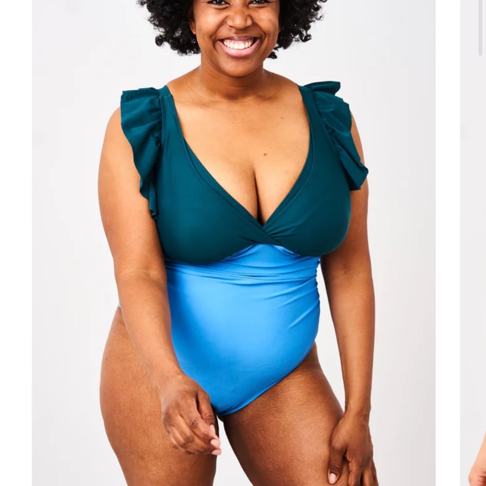 🤱🏼 Latched Mama Lace Up Nursing Ruffle-Strap One-Piece Swimsuit XL